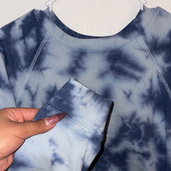 PINK Victoria Secret Sweatshirt - Picture 4 of 6